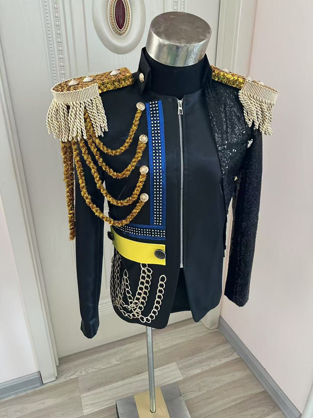 เสื้อแจ็คเก็ตชายพู่ห้อยสไตล์รอ - Formal Wear For Men In Wedding บทวิจารณ์และราคา