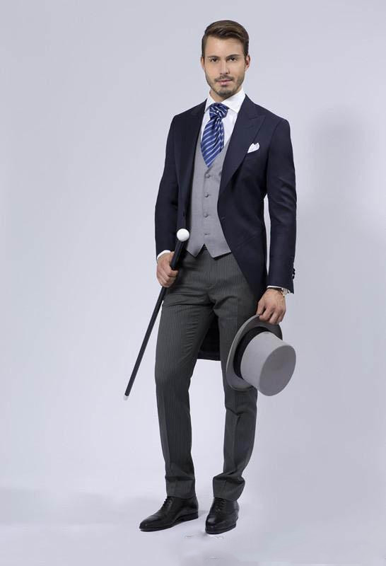 ชุดทักซิโด้เจ้าบ่าวสั่งตัดพิเศ - Men Formal Wear Blue บทวิจารณ์และราคา